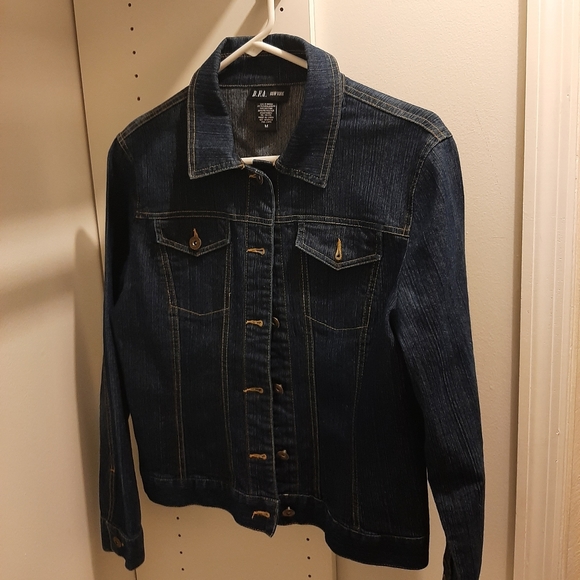 Jean jacket - Picture 3 of 6
